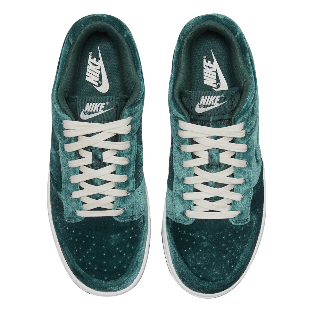 Nike Dunk Low Velvet Teal