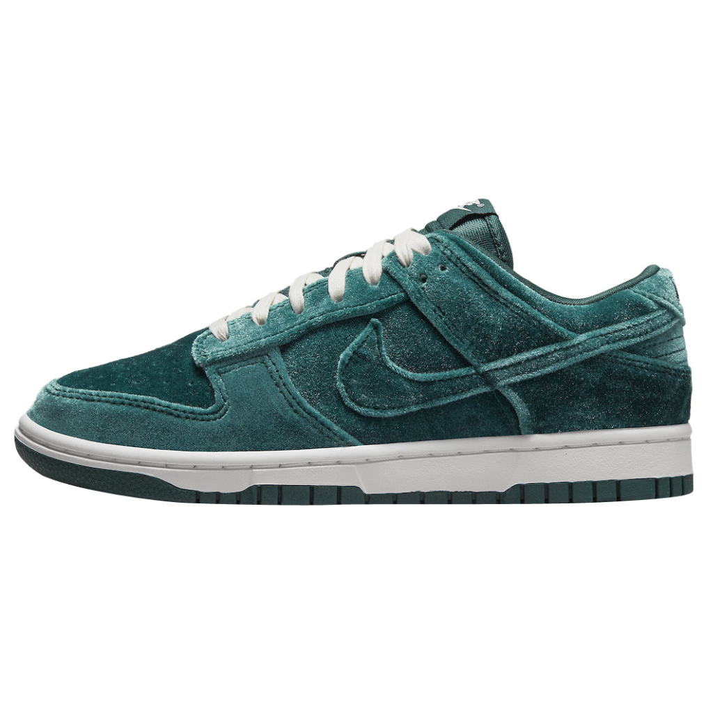 Nike Dunk Low Velvet Teal