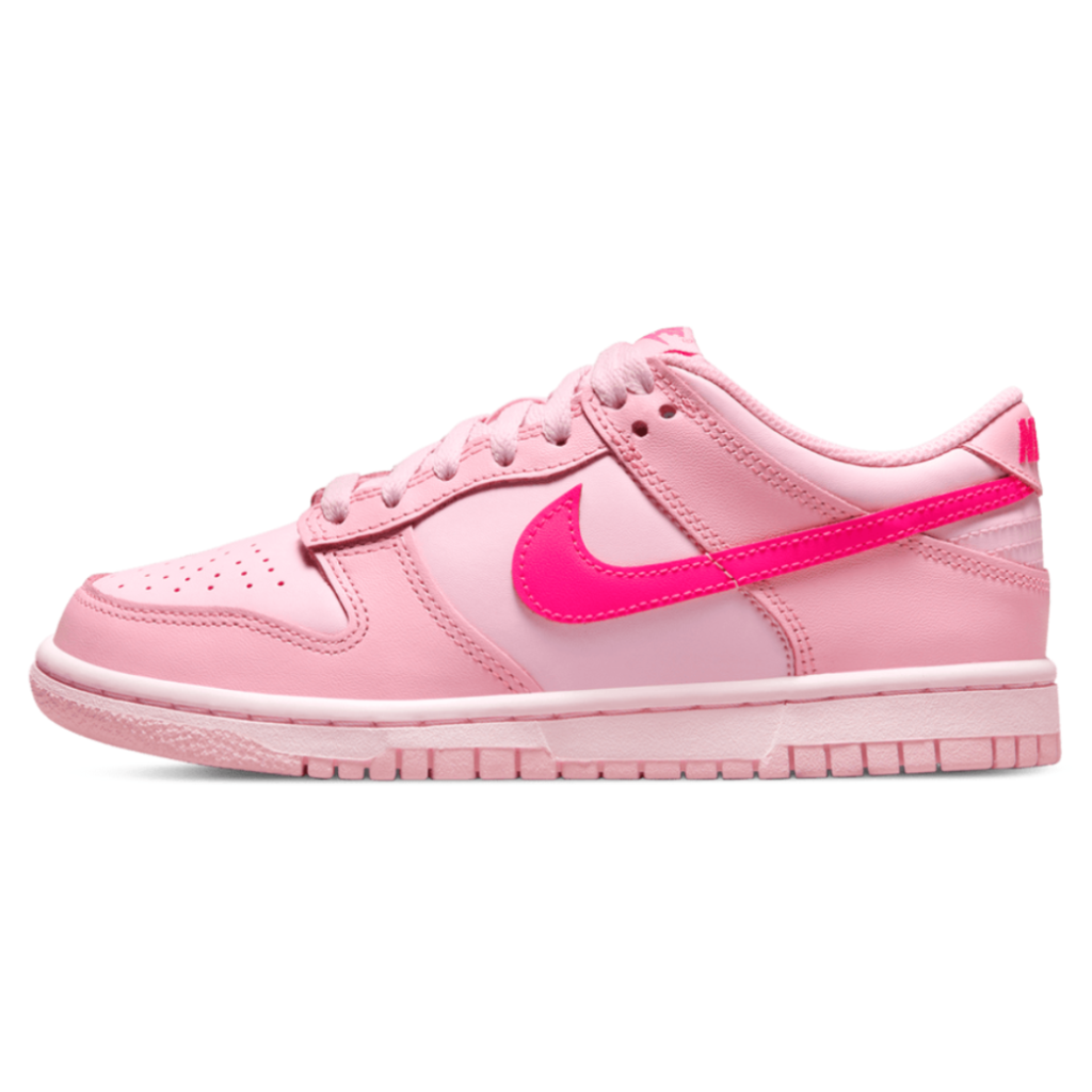 Nike Dunk Low Triple Pink